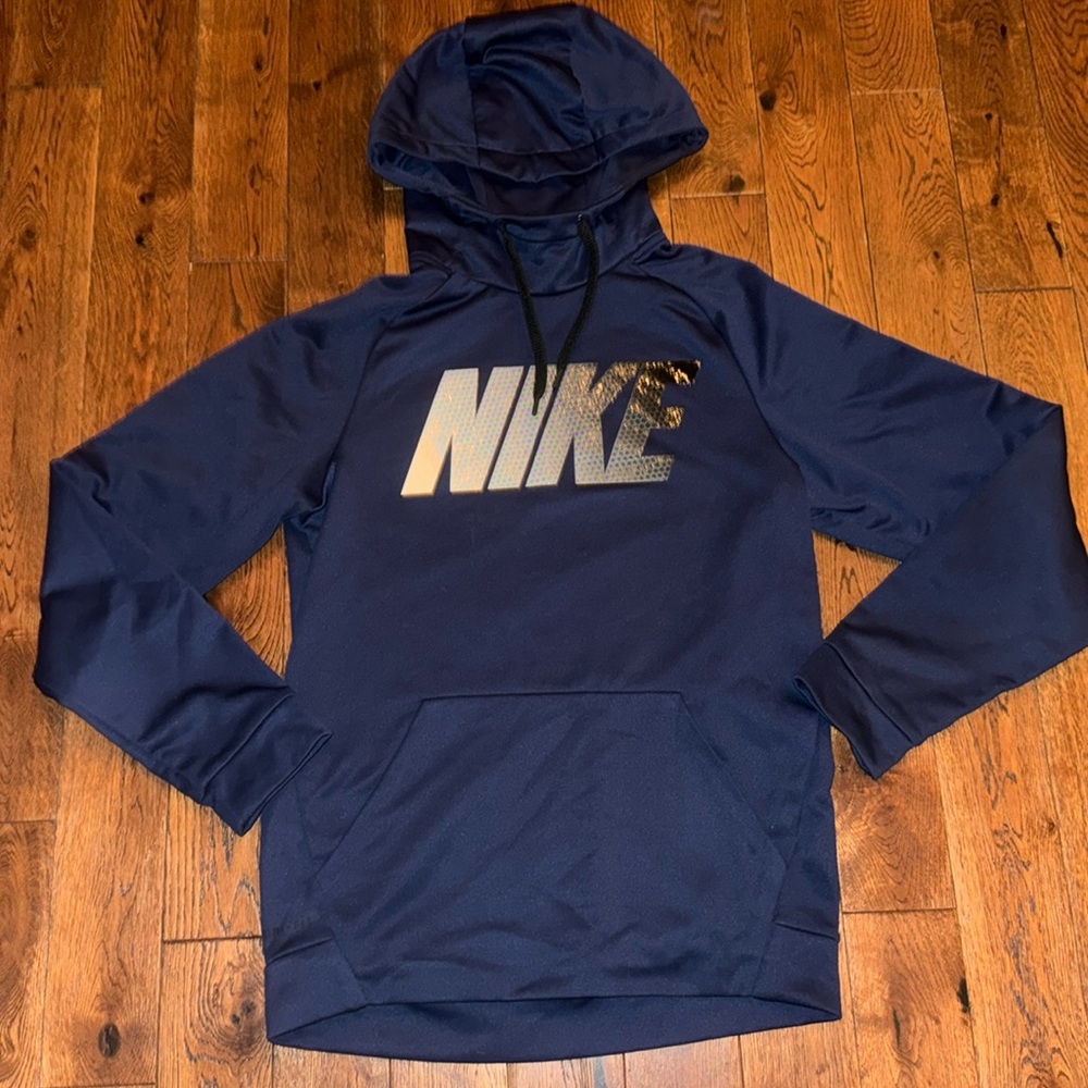 Men’s Nike hoodie